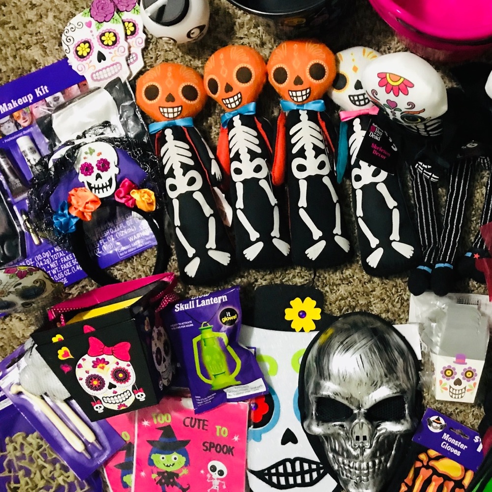 Skeleton Decorations